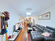 恒大小区少见的一梯两户一楼送双院子户型,东边套全明,非常实用