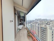 (捡漏好房)本人专售翡翠东方府!全新软装!三开间朝南!急售中