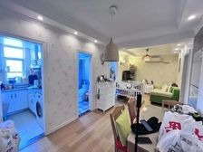 8号线凌兆中心站 低于市场价急售 满五无税 精装全送金谊广场