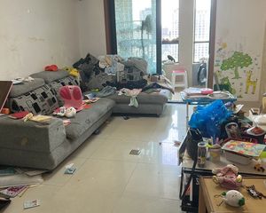 保亿丽景英郡3室2厅1卫南朝向150.0万元/套出售
