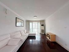 房东出国诚售,带产权车位,电梯高区景观房,满五,南北通两房