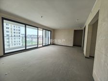 品质小区 中天栖凤华庭 4室2卫 南 毛坯 洋房 一梯一户