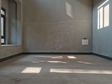 轻轨站旁唐顿庄园联排别墅带花园带2个车位160万