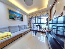 0.69价 麓湖轩 3 房 112.39 方 价私聊