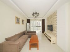 万宝旁,随时看阳光新天地拎包即住2室2厅,全天采光