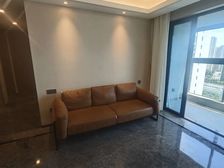 世茂璀璨万境3室2厅2卫南朝向328.0万元/套出售