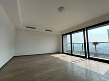 (捡漏房)本人专售龙湖天曜4室3卫!楼层!带车位