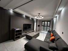 麓林苑精装捡漏!118㎡双卫,一天未住