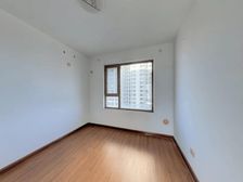 品质小区 3+1 正对小区环境无遮挡 一梯两户带车位