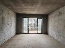 建工城 4房2厅66万