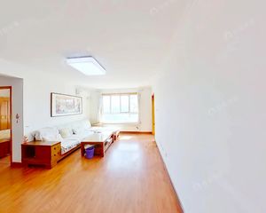 东三环双井地铁 九龙花园后排 高楼层东北两居室 诚意出售