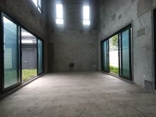 花溪轻轨站 远洋公园青岚 合院别墅 带私家车位 业主诚售