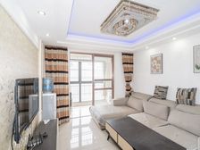 低总价!兰陵尚品花园 2室精装修保养好 中层采光好 有钥匙