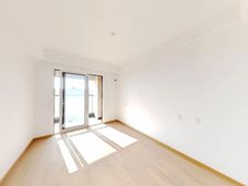 丁家板块 雅戈尔一号 不靠高速 双阳台三开间朝南 楼层好