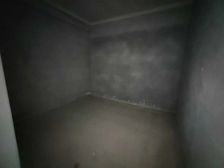 新康璞山4室2厅2卫东朝向39.0万元/套出售