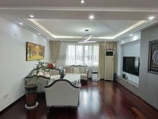 半岛名邸4室2厅2卫南朝向308.0万元/套出售