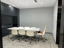世纪城 奥体中心 口 精装办公室出租 边套带家具