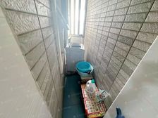 交通便利 精装好房 中间楼层采光好 双卫格局 近