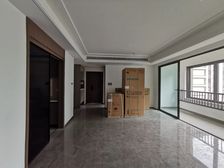 大渡口区 中绿江州A区 四房 105万