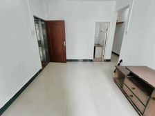 新兴白云花园 3 房 66 方