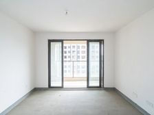 衡麓世家 4室2厅 毛坯小高层一梯一户 含正衡空置 中上楼层