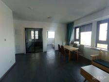 宝龙雅戈尔江汇城3室1厅2卫南朝向300.0万元/套出售