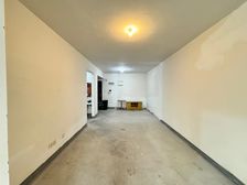 江北区 龙湖源著南区 二房 天街和公园