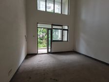 首付30多万买渝北爱琴海商圈洋房底跃带花园