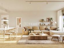 位于埃斯特波纳(Estepona)中心的实用朝南公寓