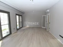 伊斯坦布尔库库克切克梅切(Kü?ük?ekmece)的宽敞阳