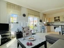 安塔利亚凯梅尔(Kemer)带家具 2 卧室公寓