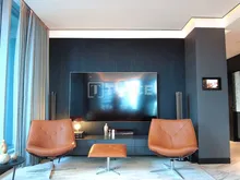 迪拜商业湾(Business Bay)运河上的带家具公寓