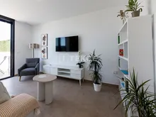 西班牙阿尔梅里亚 (Almería)距海滩 400 米的独立