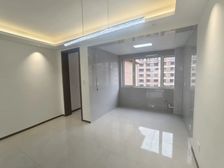 急售 恒丰理想城东区 精装 四室 十一中 老证