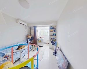 地铁旁·西坝河中里低总价一居室