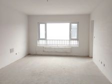 南北通透浞河九号4室2厅