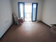 青秀区 业主诚心出售 龙湖天街旁 2房视野好 常青藤