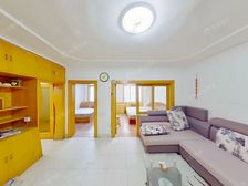 石景山杨庄中区全南向2室1厅 中间楼层大通阳台