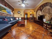 渝中区 万科锦程 四房 299万