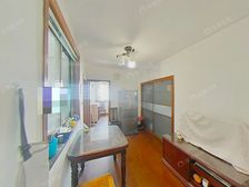 梅陇四村新上电梯两室,看房我有钥匙,户型正气,电梯房高区