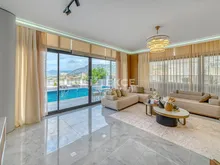 安塔利亚阿拉尼亚时尚别墅,配备智能家居技术