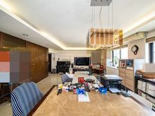 房子挂牌出售的价格一样,台湾业主回国诚意,可随时签字