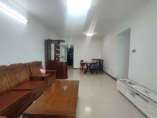 金碧花园三期 4 房 136 方