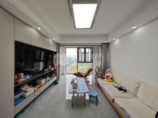 难得一见的保利中航城五期保利锦悦精装小户型 总价低,朝向好!