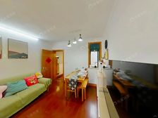 满五,精装,南北卧室都带有阳台,诚心卖,看房提前约,