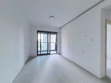 小区内环境优美整洁,绿化丰富户型好