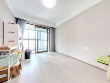 奥体新上次新仁恒社区,位置好,房东诚售,欢迎带看