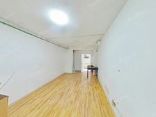 带固定车位,一梯两户,双南双天井,全明户型,位置佳,不靠路