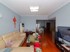 地铁口 高楼层 28楼 中央花园 2室2厅 精装修