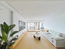 长宁区虹桥天山商厦低单价3房,交通、商业繁华